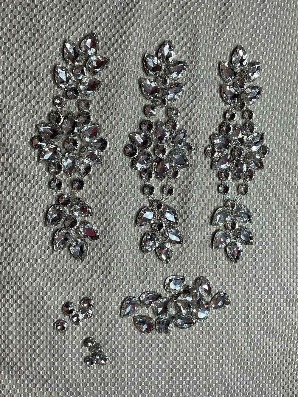 Three Fancy Crystal Rhinestones Appliqué Sew On Wedding Dress Decor - Picture 2 of 12